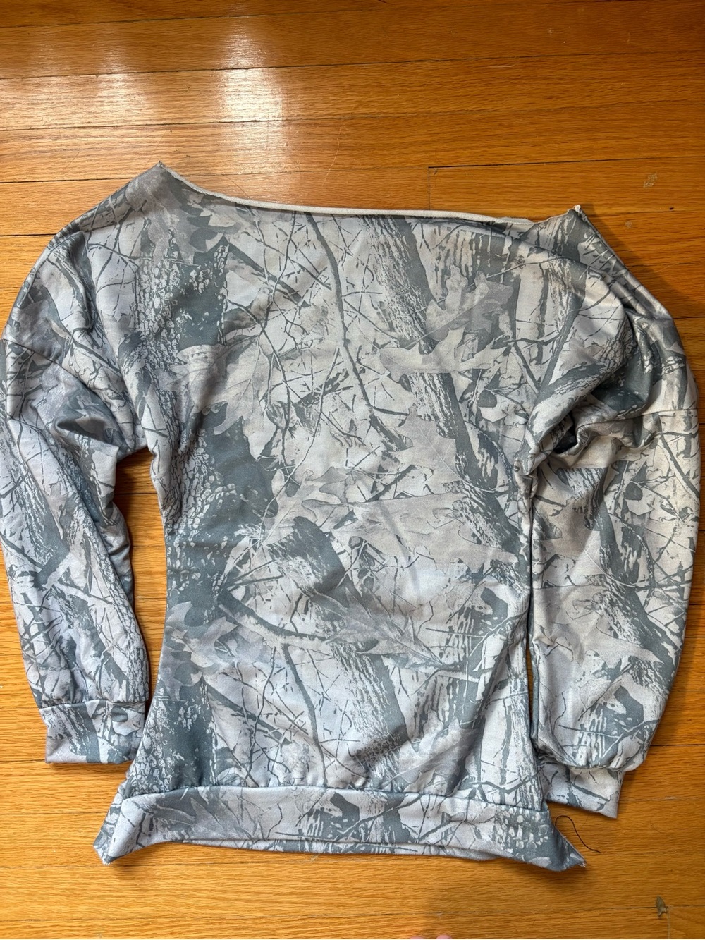 SHEIN Gray Off-the-Shoulder Camouflage Sweater